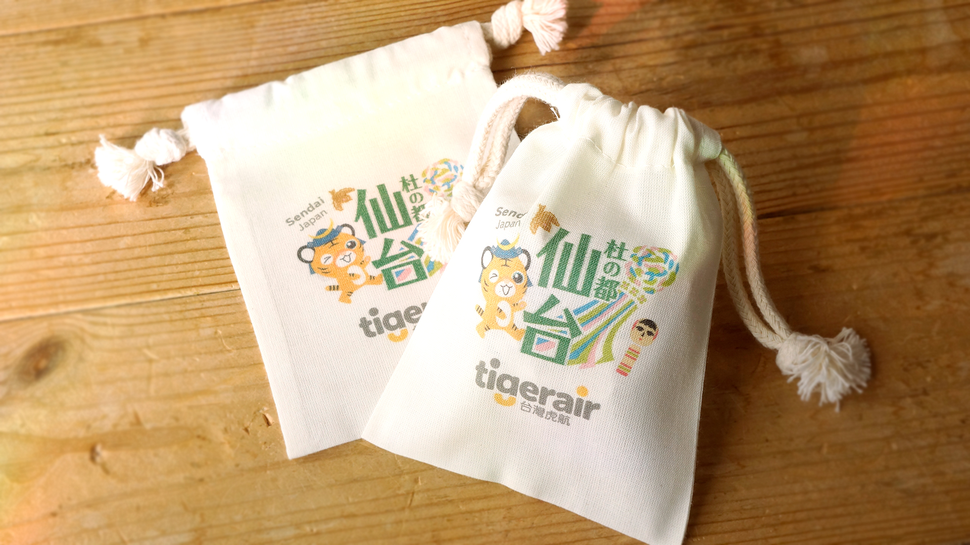 タイガーエア台湾・仙台市コラボレーション観光PR用ノベルティ巾着袋